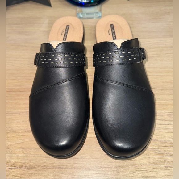 NWOT! Clark’s Collection Womans Leather Leisa Sadie Mules Shoes. Size 9. - Picture 2 of 9